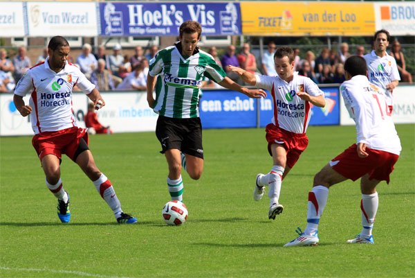 v.v. Noordwijk - SC Genemuiden (Foto Helmich Lubberts).